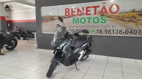 HONDA ADV 